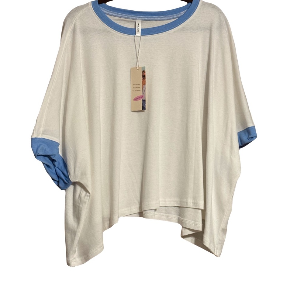 Dokotoo Women's White and Blue Top